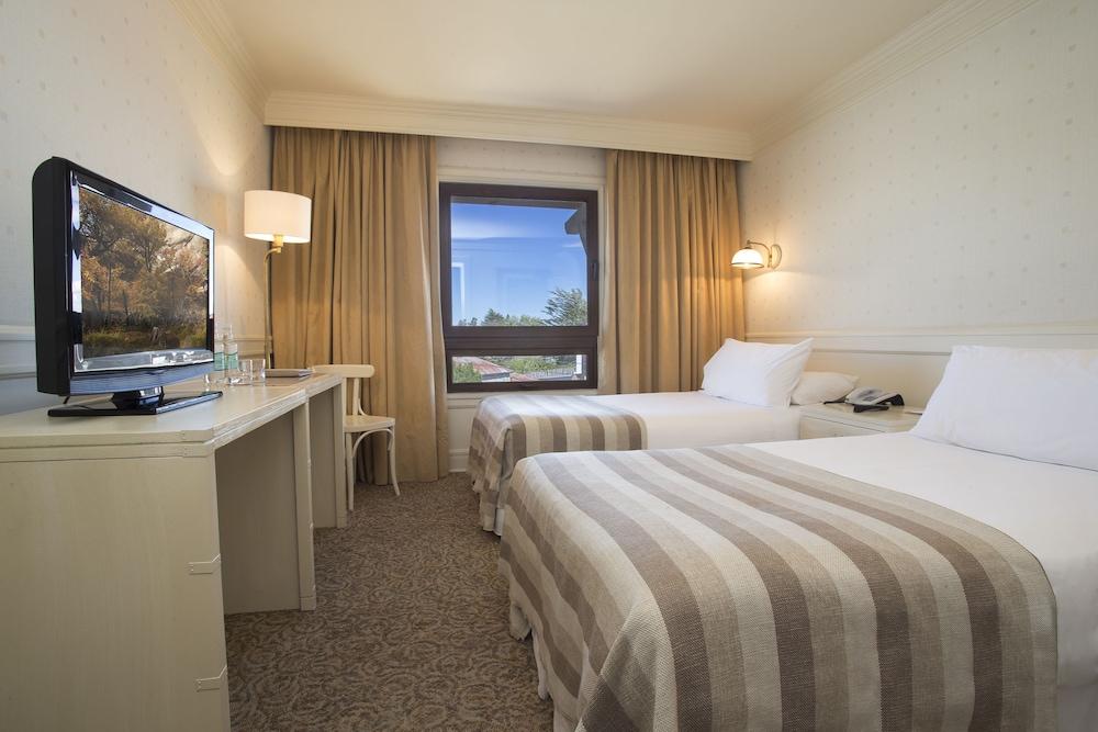 Hotel Costaustralis ปวยร์โตนาตาเลส ภายนอก รูปภาพ
